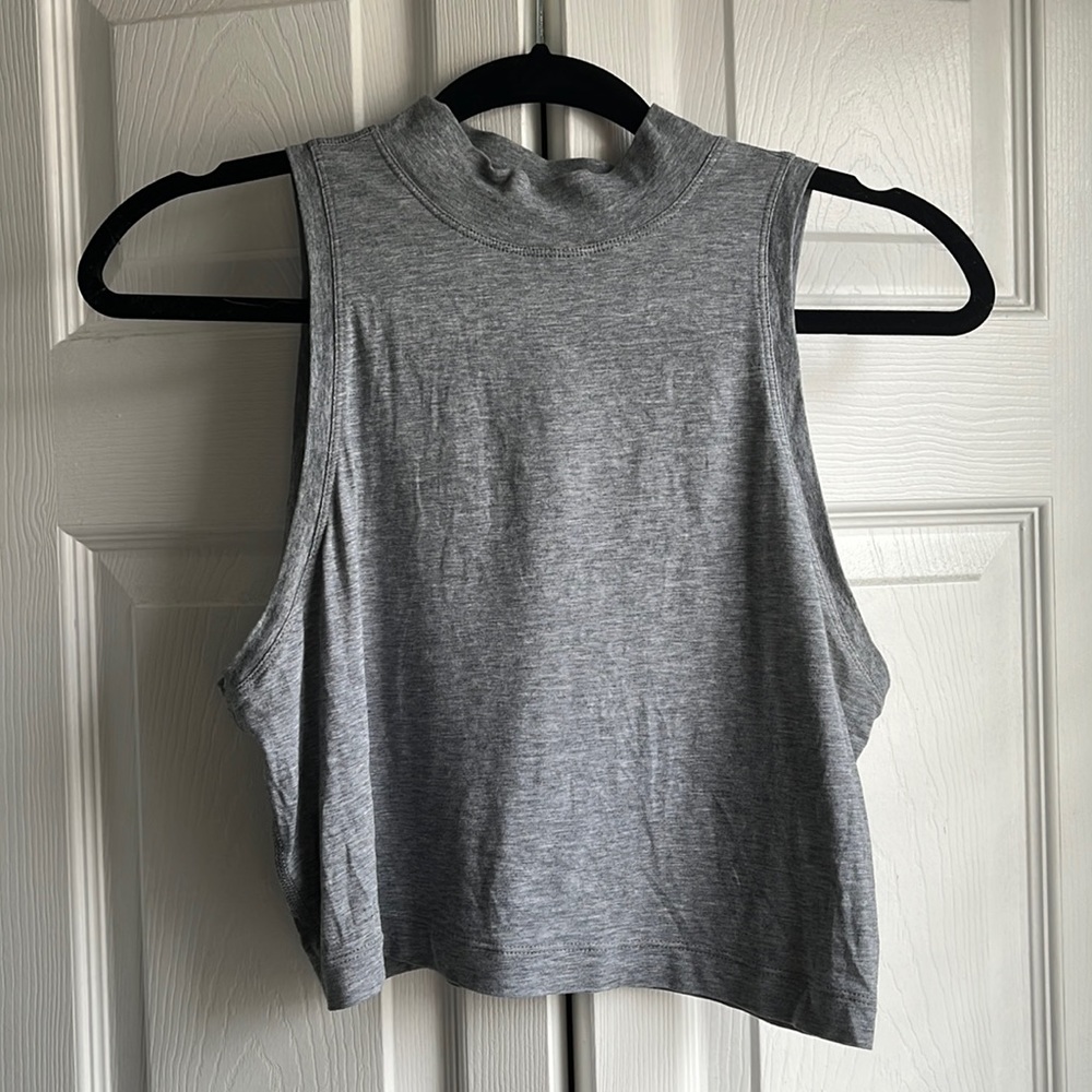 Lululemon Mock Neck Crop Tank